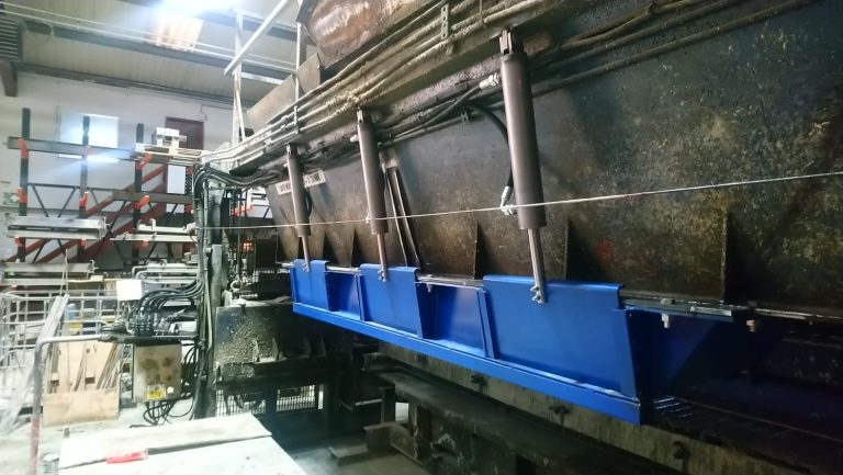 New hydraulic hopper gates fitted on site